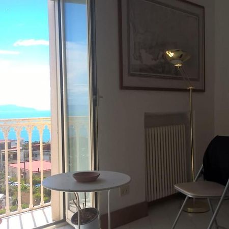 Posillipo: Soggiorno D'Incanto Apartment Napoli Ngoại thất bức ảnh