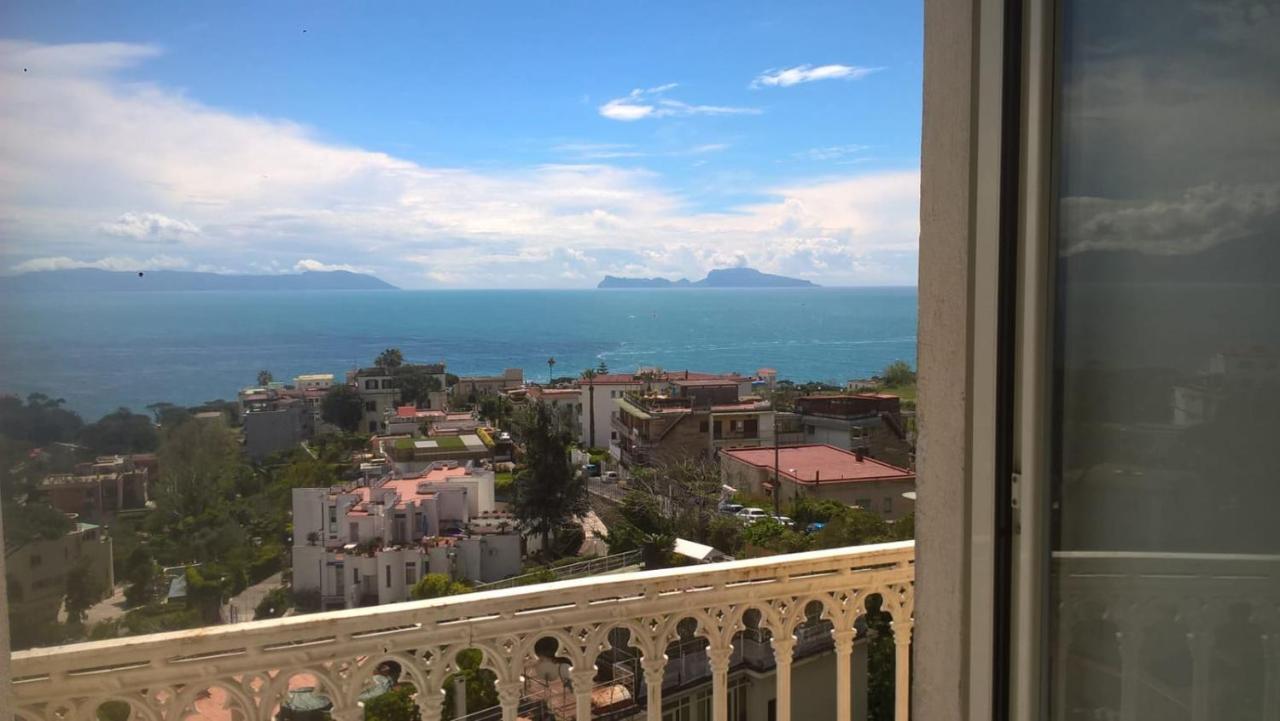 Posillipo: Soggiorno D'Incanto Apartment Napoli Ngoại thất bức ảnh