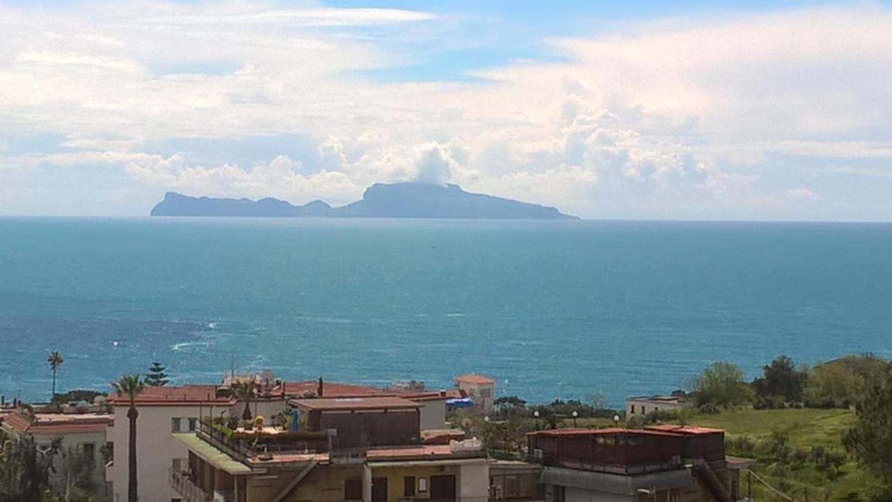Posillipo: Soggiorno D'Incanto Apartment Napoli Ngoại thất bức ảnh